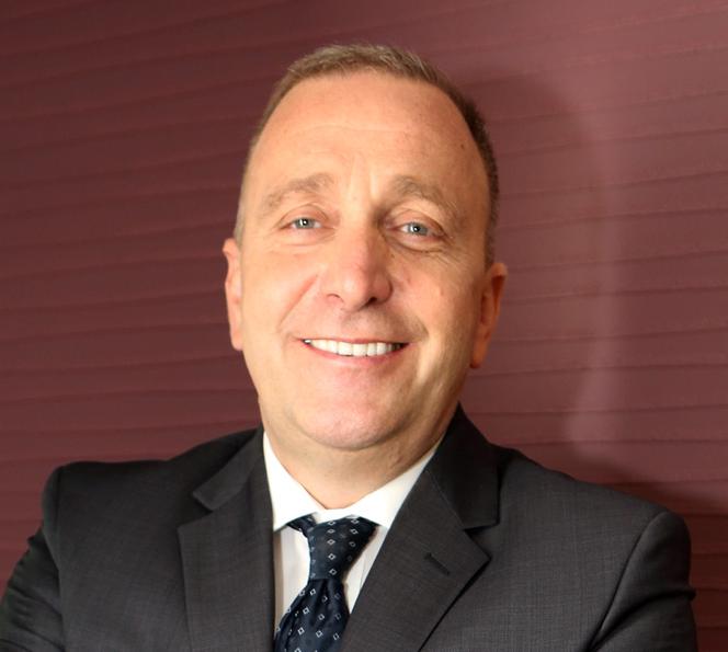 Minister nauki dostaje więcej niż prezydent