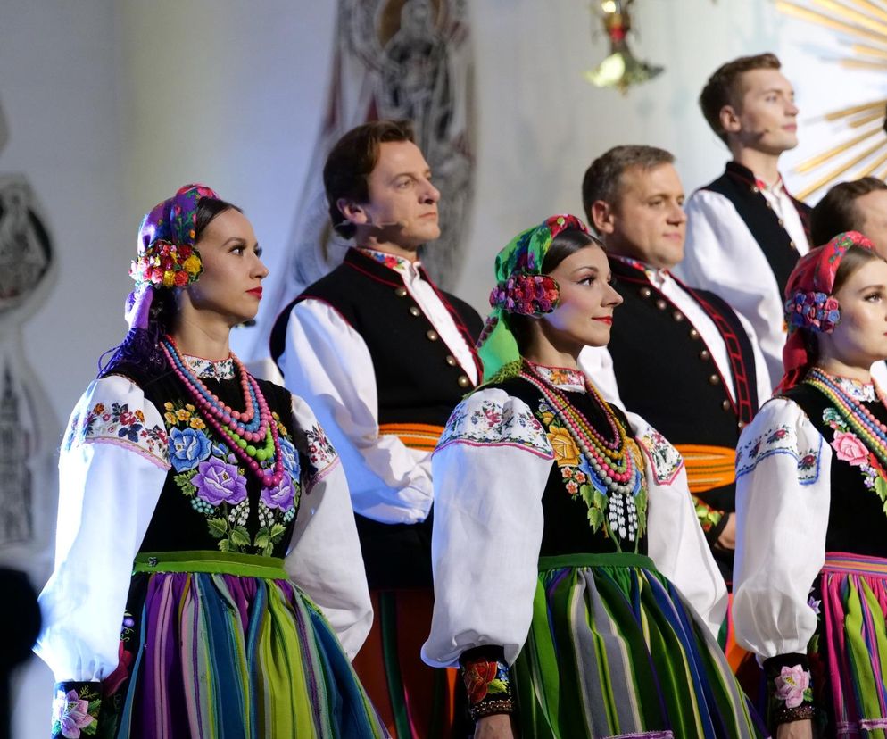 Koncert zespołu Mazowsze w Starachowicach
