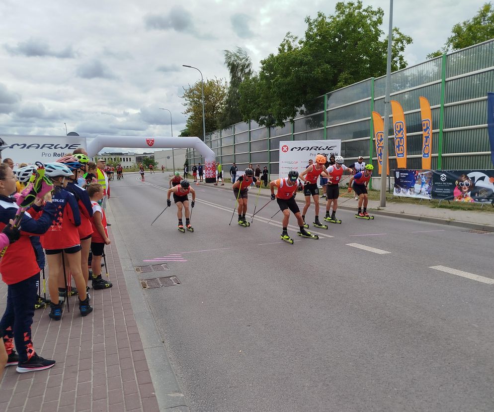 Zawody o Puchar Polski na nartorolkach Marwe Cup 2025 zostały zainaugurowane w Siedlcach