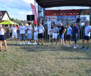 W konkursie na najlepsze pierogi w powiecie Siedleckim w 2025 roku zwyciężył męski zespół KGW „Sami Swoi” z Kotunia! 