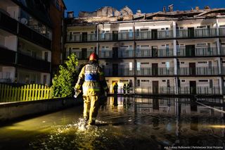 Na miejscu pracowało łącznie ok. 60 zastępów PSP i OSP, czyli około 250 strażaków