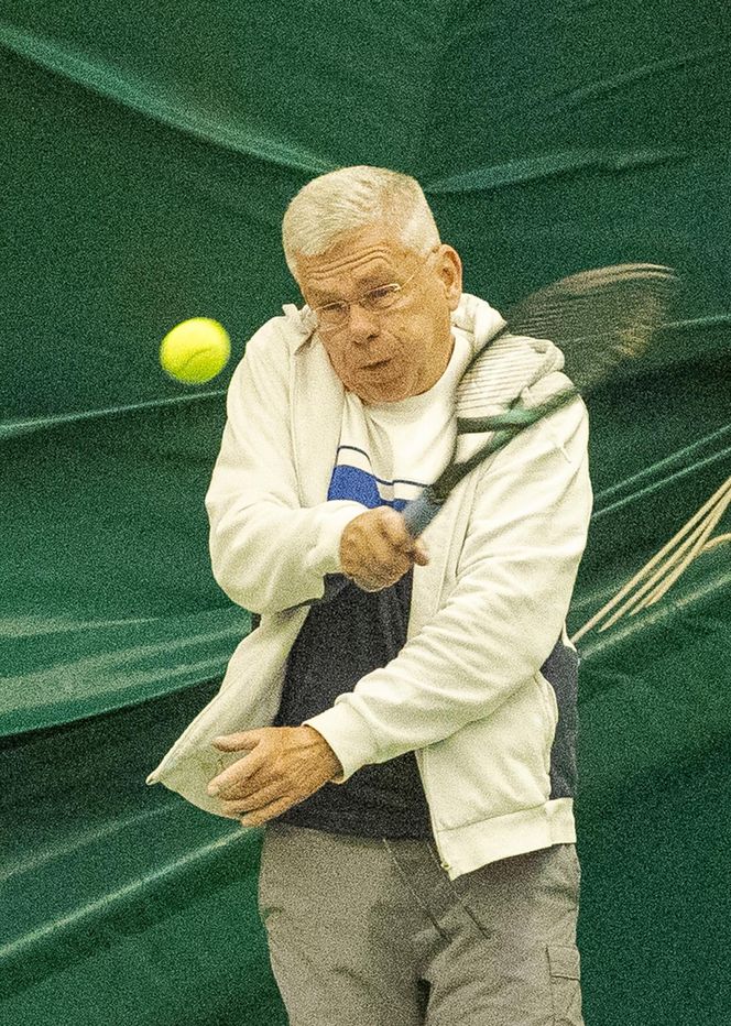 Zapłaciliśmy 10 000 zł za grę w tenisa Karczewskiego