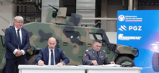 Umowa na ponad 1200 pojazdów Legwan 4x4. Kolejne wersje następcy Honkera