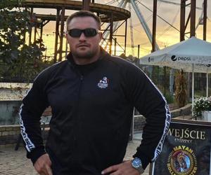Ciarki nas przeszły od stóp do głów po ujrzeniu, co zrobił ze sobą Krzysztof Radzikowski! Szokujący widok dla zwykłego śmiertelnika