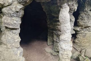 Niepozorna wioska na Pomorzu skrywa coś niesamowitego. Widok jak z baśni, a mało kto o tym wie