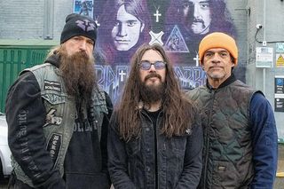 Zakk Wylde gra Black Sabbath. Utwory w końcu pojawiły się w streamingu!