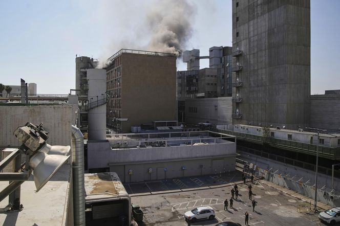 Irańska rakieta trafiła w szpital! Netanjahu odpowiada: "Zapłacą za to, co zrobili"