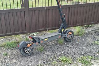 Wypadek nastolatków na hulajnodze w Kuczowie