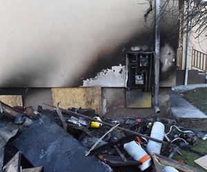 Potężny wybuch wstrząsnął spokojną ulicą Kwiatową w Chełmnie. Rodzice próbowali ratować syna