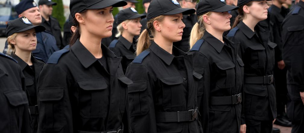 Aż 60 nowych funkcjonariuszy zasili szeregi kujawsko-pomorskiej policji [ZDJĘCIA]