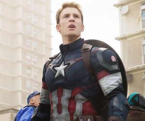 Chris Evans wraca do Marvela! Wiemy nawet, w którym filmie