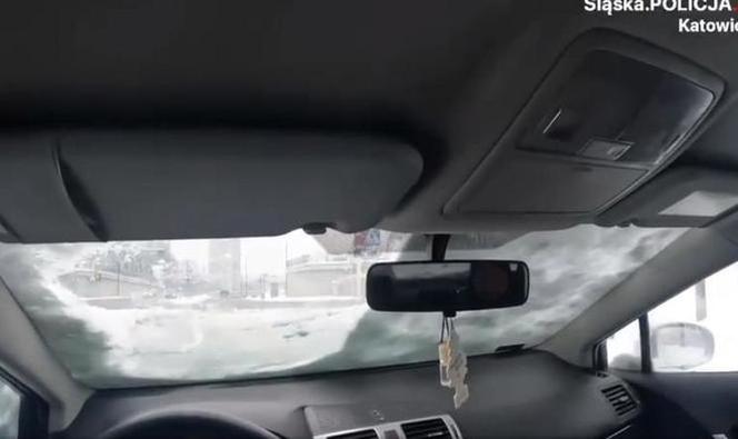 Katowiccy policjanci nakręcili profilaktyczny spot. Internauci nie pozostawili suchej nitki na filmie