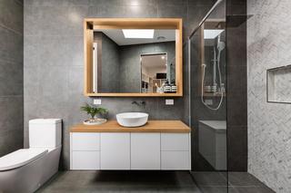 Łazienka w stylu boho – konsekwencja kolorystyczna