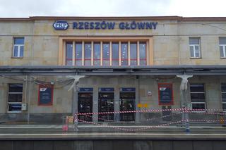 Dworzec Rzeszów Główny na półmetku prac. Jak teraz wygląda? [ZDJĘCIA]