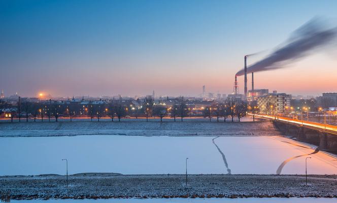 Zimowa panorama północnej części Wrocławia [ZDJĘCIE]