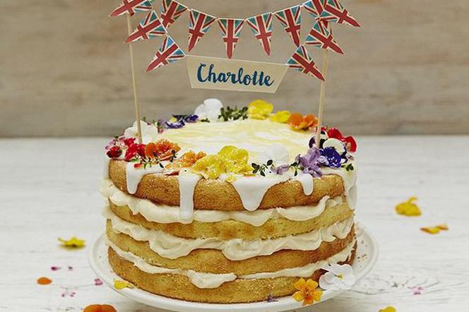 Royal Baby 2015: Jamie Oliver zrobił dla Charlotte Royal Charlotte Cake! ZDJĘCIA