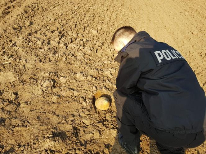 Niewybuch z I wojny światowej znaleziony na polu