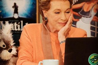 Oscary, wzloty i dramaty. Julie Andrews skończyła 90 lat