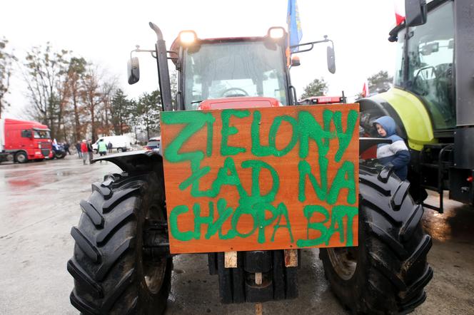 Strajk rolników. Na Śląsku blokują główne drogi