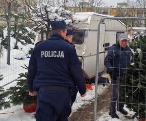 Punkty choinek kontrolowane przez policję w Koszalinie