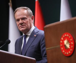 Tusk krytykuje PiS za głosowanie w Strasburgu. Poplecznicy Rosji