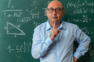 Ile to jest 13+4(13+4)-4=? Tylko geniusz obliczy w mniej niż 10 sekund