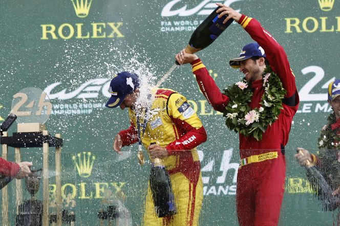 Taki zegarek dostał Robert Kubica za wygranie Le Mans