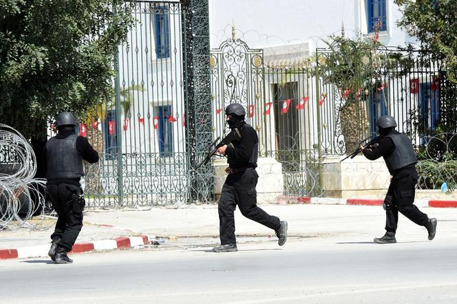Atak terrorystyczny w Tunezji