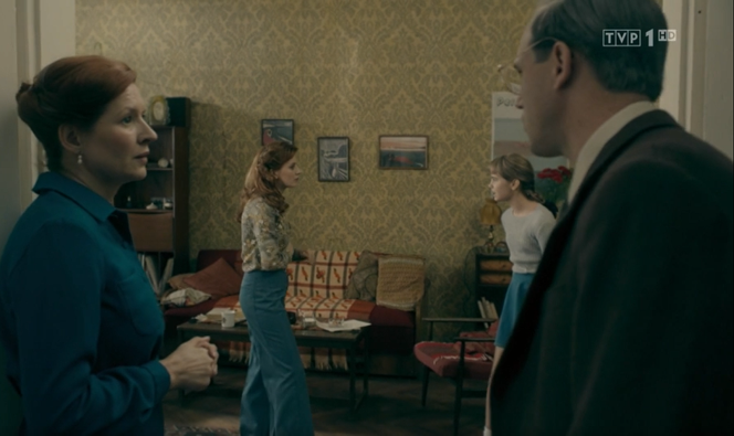 Stulecie Winnych 4, odc. 42: Kasia (Weronika Humaj), Ania (Urszula Grabowska), Małgosia (Oliwia Sekita), Michał (Stefan Pawłowski)