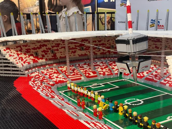 Stadion PGE Narodowy z klocków LEGO