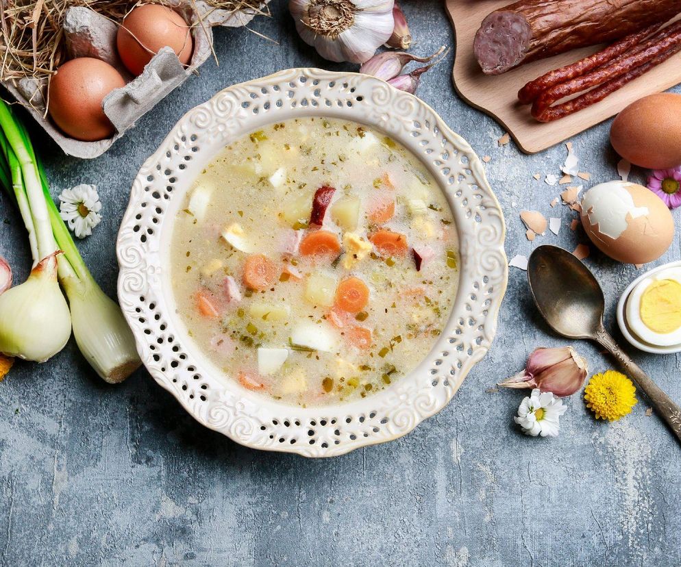 Śląski żurek żeniaty - z kiełbasą, na zakwasie