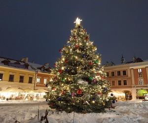 Mikołajki w Zamościu - otwarcie lodowiska 