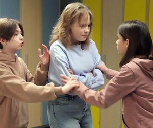 	Barwy szczęścia odc. 3027. Emilka (Jessica Frankiewicz), Alina (Iga Czechowicz), Emil (Artem Malaszczuk)