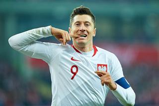 Ile zarabia Robert Lewandowski?