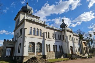 To najpiękniejszy orientalny pałac w Małopolsce. Zachwycał się nim prezydent Polski 