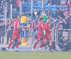 Nie tak miało być. Kompromitacja Niebieskich na Stadionie Śląskim. Wisła rozniosła Ruch Chorzów