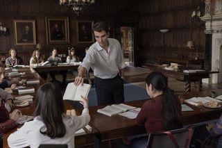 W rolach głównych Sofia Carson i Corey Mylchreest.