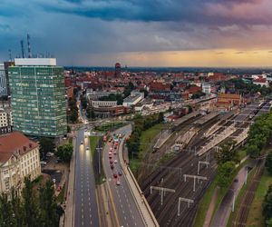 Zieleniak – gdański  trzonolinowiec. Kłopotliwa pamiątka PRL-u