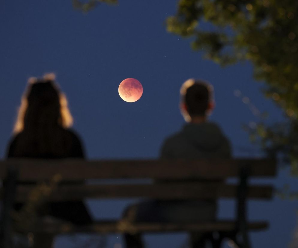 Krwawy Księżyc. Całkowite zaćmienie Księżyca obserwowane na całym Świecie