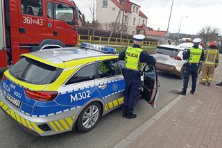 Łomża. Pijana 42-latka w hondzie rozbijała inne samochody