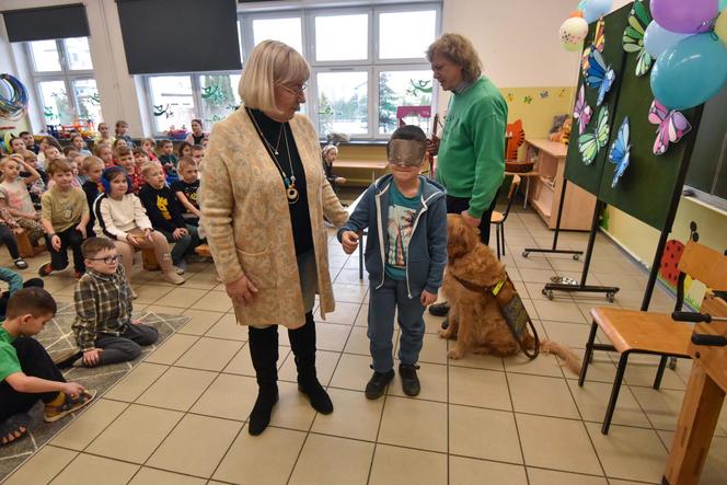 Niewidomy Grzegorz Dudziński uczył widzących 