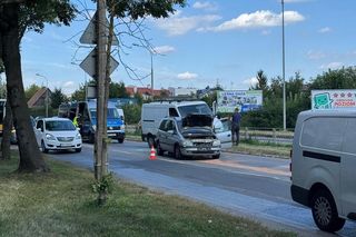 Zderzenie trzech pojazdów w centrum Kielc. Duże utrudnienia w ruchu