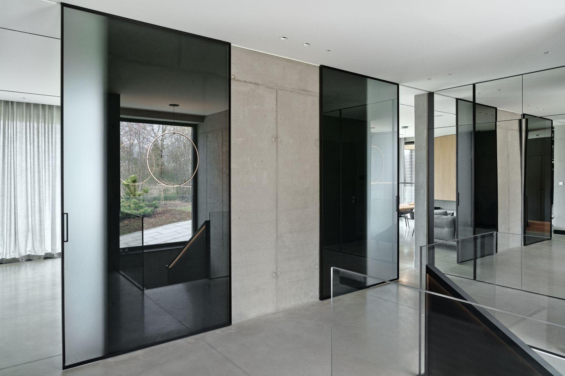 Dom Oparty o Skarpę 