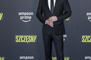 Premiera filmu Szczęsny. Tomasz Kot z synem, brata piłkarza z rodziną i Quebonafide z partnerką [GALERIA]