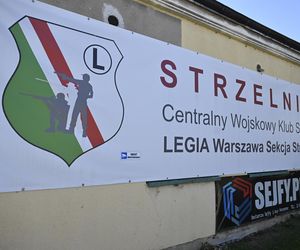 Zawody strzeleckie w Warszawie. Z bronią weterani, funkcjonariusze i żołnierze