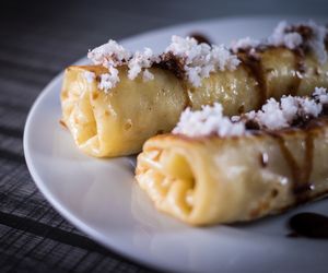 Naleśniki z kremem kokosowym czyli raffaello w kilka chwil