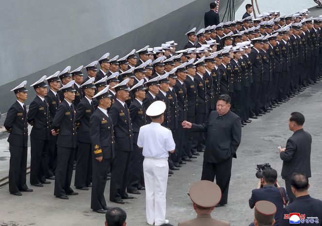„Choe Hyon” i plany rozbudowy północnokoreańskiej floty