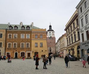 Spacer po centrum Lublina. Czy w mieście czuć już wiosnę?