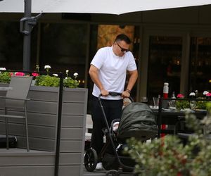 Marcin Hakiel z Dominiką  Serocką w studiu tatuaży