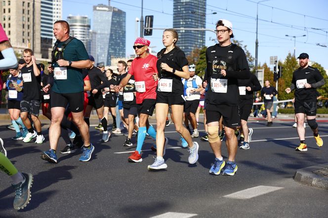 Uczestnicy 46. edycji Nationale-Nederlanden Maratonu Warszawskiego